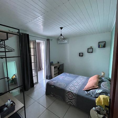 Escapade Dans L'Est Chambre Confort Avec Piscine Bras-Panon Экстерьер фото